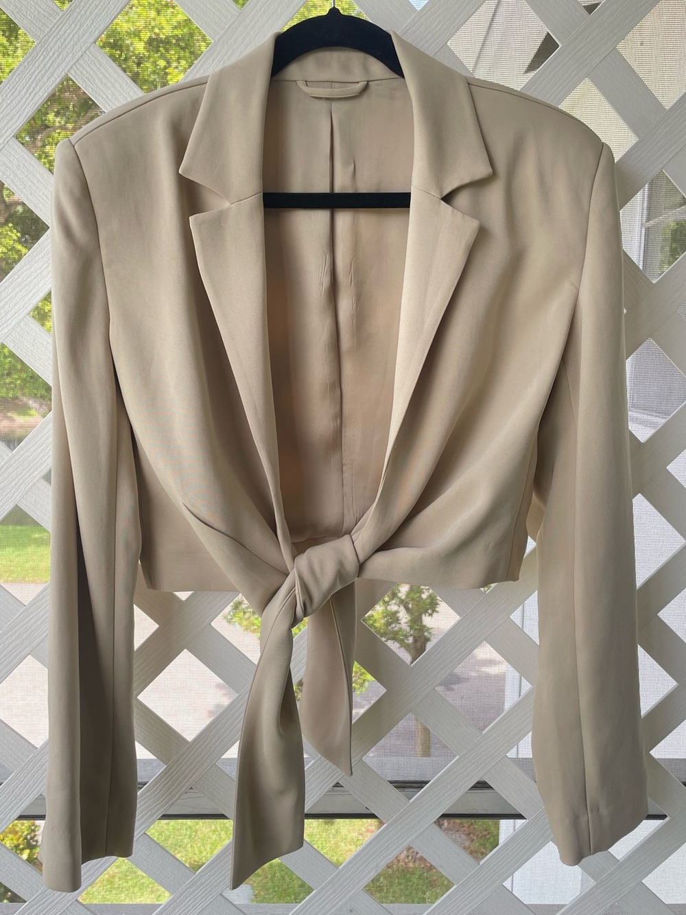 & Other Stories Cropped Tie-Front Blazer Jacket - Picture 2 of 10